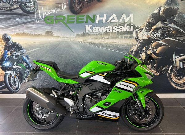 2025 Kawasaki Ninja ZX-4RR