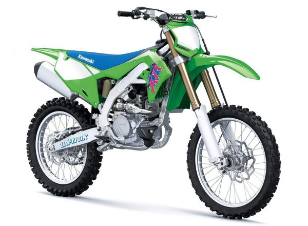 7981541x1600x1119_FFFFFF_L_0