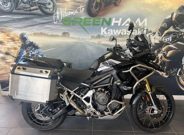 8811027x2048x1536_FFFFFF_L_0