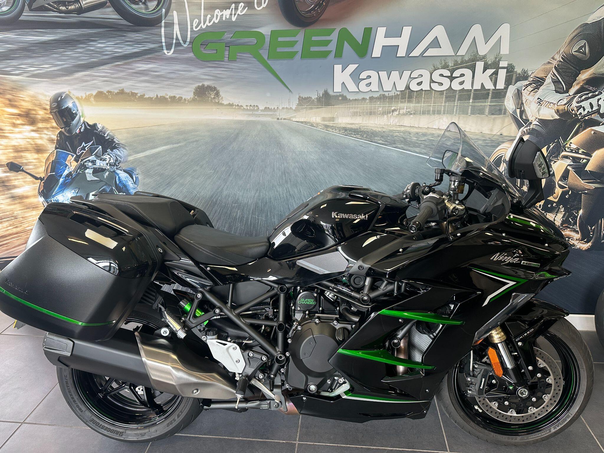 2025 Kawasaki Ninja H2 SX